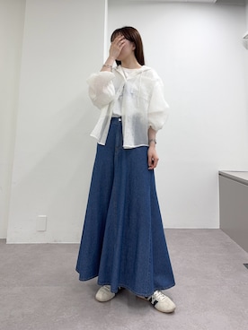 「CIAOPANIC TYPY（チャオパニックティピー）のかすれロゴプリントTee（Tシャツ/カットソー、ホワイト系）」を使った、tntun0さん（レディース・166cm）の春コーディネート