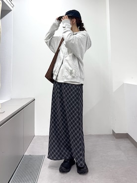 「アイテム（パーカー）」を使った、tntun0さん（レディース・166cm）の秋コーディネート