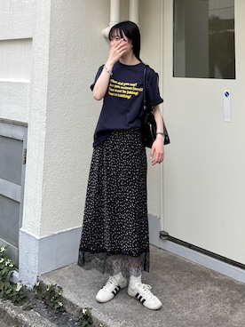 「CIAOPANIC TYPY（チャオパニックティピー）の【UNISEX】【プラスサイズあり】ポコポコメッセージロゴTEE（Tシャツ/カットソー、ブルー系）」を使った、tntun0さん（レディース・166cm）の春コーディネート
