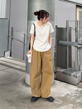 「CIAOPANIC TYPY（チャオパニックティピー）のZOZO限定花柄アイレットTee（Tシャツ/カットソー、ホワイト系）」を使った、tntun0さん（レディース・166cm）の夏コーディネート