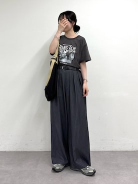 「CIAOPANIC TYPY（チャオパニックティピー）の【接触冷感】アソートフォトプリントTee（Tシャツ/カットソー、グレー系）」を使った、tntun0さん（レディース・166cm）の春コーディネート