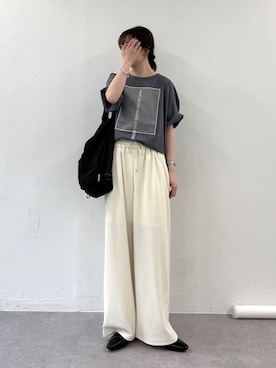 「CIAOPANIC TYPY（チャオパニックティピー）のオーガンジーシアードッキングプリントTEE（Tシャツ/カットソー、グレー系）」を使った、tntun0さん（レディース・166cm）の春コーディネート