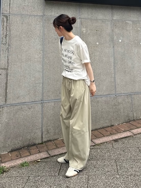 「CIAOPANIC TYPY（チャオパニックティピー）の【WEB限定】【UNISEX】手書きメッセージロゴTEE（Tシャツ/カットソー、ホワイト系）」を使った、tntun0さん（レディース・166cm）の夏コーディネート