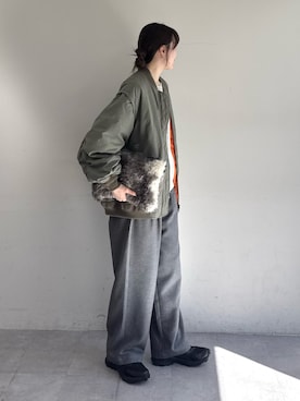 「アイテム（MA-1）」を使った、tntun0さん（レディース・166cm）の秋コーディネート