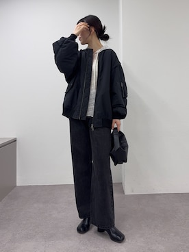 「アイテム（MA-1）」を使った、tntun0さん（レディース・166cm）の秋コーディネート