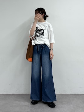 「CIAOPANIC TYPY（チャオパニックティピー）の【UNISEX】【プラスサイズあり】スラブ天竺ピグメントロゴTEE（Tシャツ/カットソー、ホワイト系）」を使った、tntun0さん（レディース・166cm）の春コーディネート