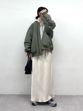 「アイテム（MA-1）」を使った、tntun0さん（レディース・166cm）の夏コーディネート