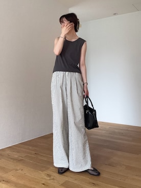 「CIAOPANIC TYPY（チャオパニックティピー）の【累計13万枚/21色/抗菌防臭】前後2WAY配色タンクトップ（タンクトップ、グレー系）」を使った、tntun0さん（レディース・166cm）の夏コーディネート