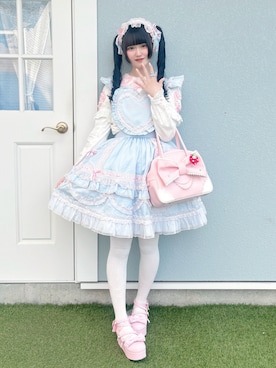 「アイテム（カチューシャ）」を使った、およよさん（レディース・162cm）の秋コーディネート