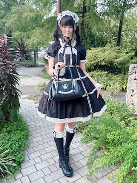 「アイテム（ヘアアクセサリー）」を使った、およよさん（レディース・162cm）の秋コーディネート