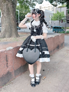 「アイテム（カチューシャ）」を使った、およよさん（レディース・162cm）の夏コーディネート