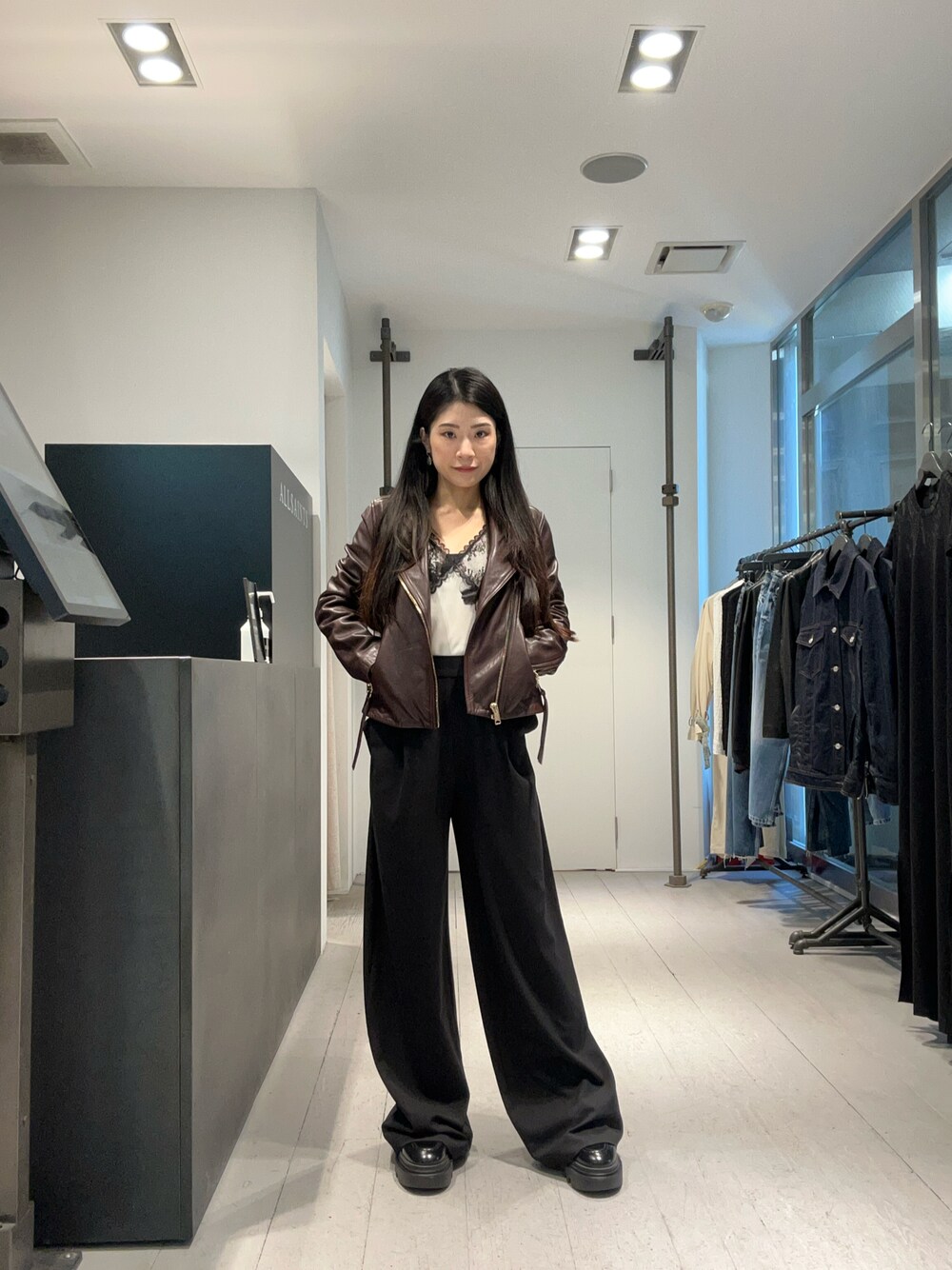 Allsaints Almeida triミッドライズトラウザー Allsaints Almeida triミッドライズトラウザー パンツ