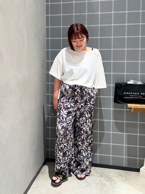シアースラブワンポイント刺繍オーバー半袖Tee