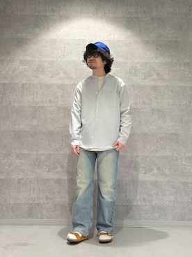 「URBAN RESEARCH DOORS（アーバンリサーチドアーズ）のセオアルファバンドカラーロングスリーブシャツ（シャツ/ブラウス、グレー系）」を使った、nakaiさん（メンズ・168cm）の春コーディネート
