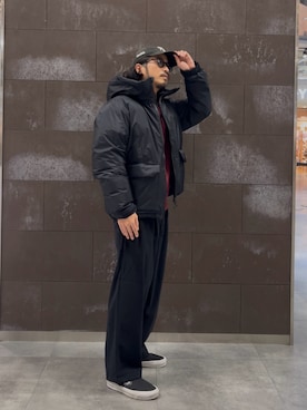 「アイテム（スリッポン）」を使った、たうけんさん（メンズ・177cm）の冬コーディネート