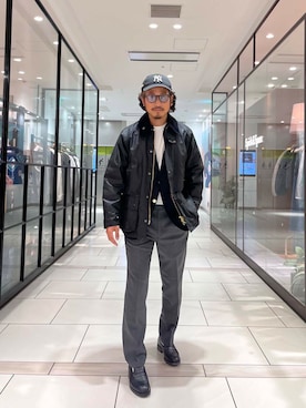 「アイテム（スーツパンツ）」を使った、たうけんさん（メンズ・177cm）の秋コーディネート