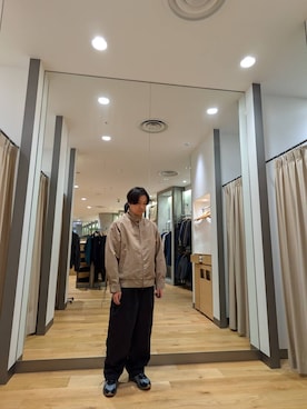 「FORK&SPOON（フォークアンドスプーン）のFORK&SPOON　フレンチドリルピグメントチノパンツ（その他パンツ）」を使った、おおしまさん（メンズ・166cm）の冬コーディネート