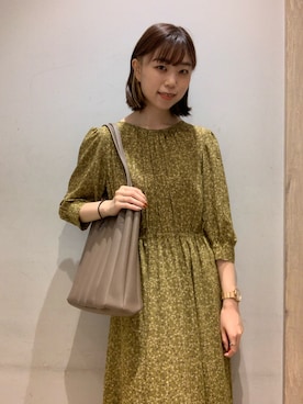 「秋色コーデ」｜「アイテム（ワンピース/ドレス）」を使った、をり。さん（レディース・167cm）の夏コーディネート