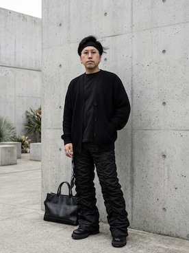 「GU（ジーユー）のアイテム（Tシャツ/カットソー、ブラック系）」を使った、A1さん（メンズ・169cm）の春コーディネート