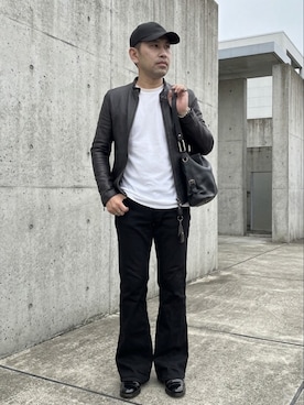 「GU（ジーユー）のアイテム（Tシャツ/カットソー、ホワイト系）」を使った、A1さん（メンズ・169cm）の春コーディネート
