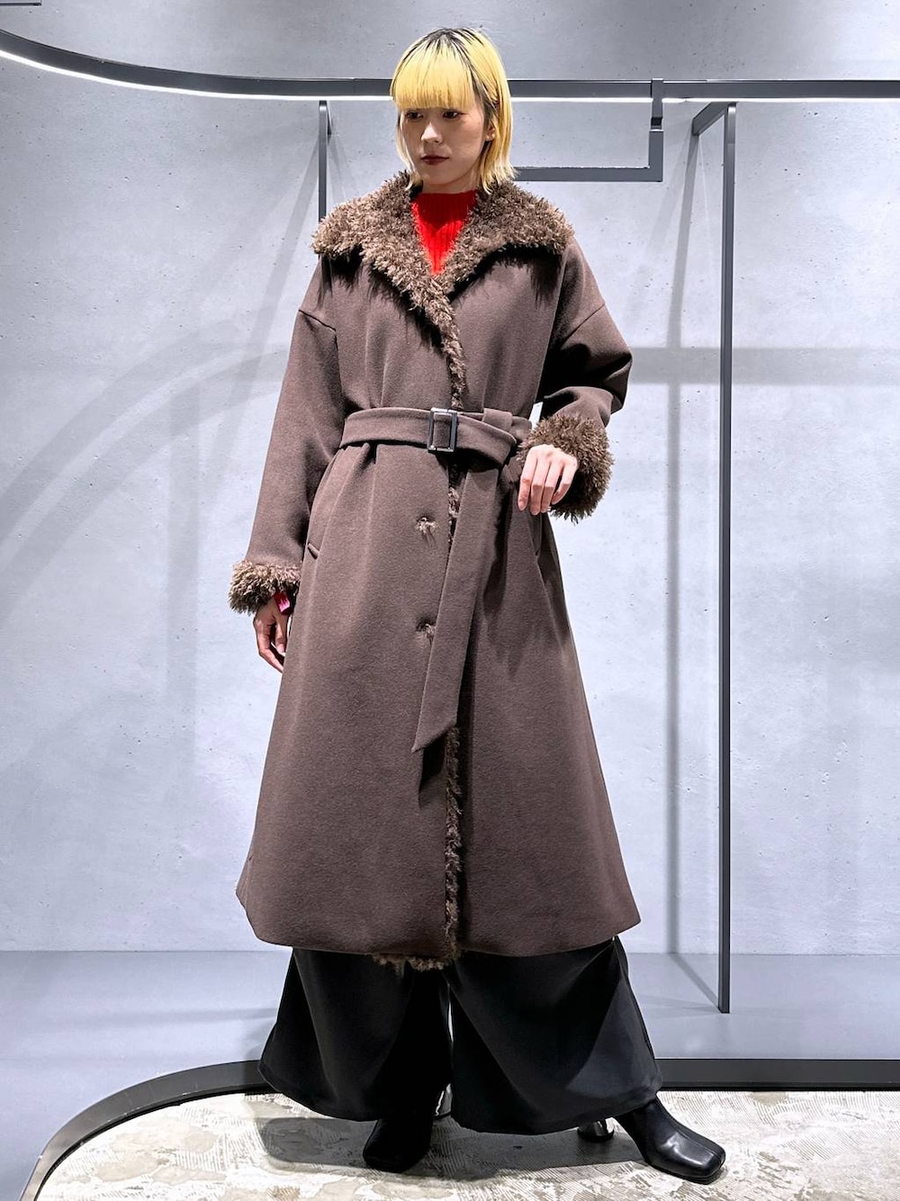 ウーリーテックフェイクファーロングコート(HARE)を使った人気