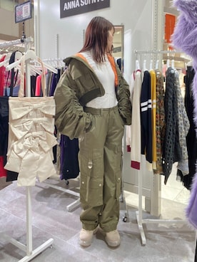 ANNA SUI NYC STAFFさんのコーディネート
