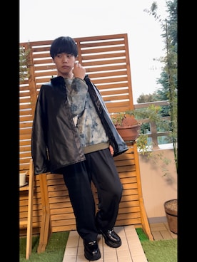 「ストリートカジュアル」｜「アイテム（スラックス）」を使った、okitoお休み中です🙏さん（メンズ・164cm）の冬コーディネート