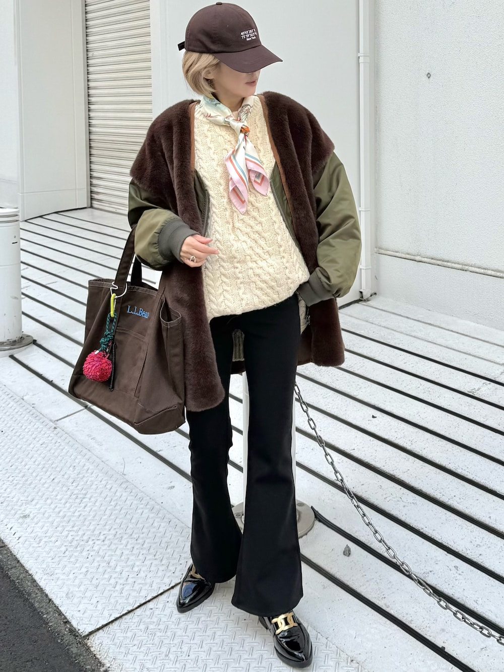 ミドリ🐎🐎🐎｜L.L.Beanのトートバッグを使ったコーディネート - WEAR