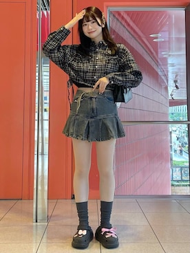 「3.3 Field Trip （3.3フィールドトリップ）の3.3 Field Trip／プリーツデニムスカート 2977561（デニムスカート）」を使った、𝑀𝑜𝑚𝑜さん（レディース・162cm）の秋コーディネート