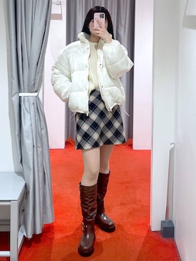 「アイテム（ダウンジャケット/コート）」を使った、𝑀𝑜𝑚𝑜さん（レディース・162cm・20代）の秋コーディネート