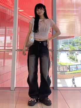 「INFLATION（インフレーション）のアイテム」を使った、𝑀𝑜𝑚𝑜さん（レディース・162cm）の夏コーディネート