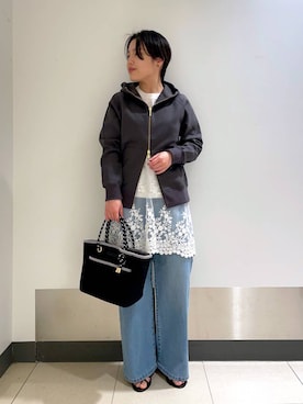 「BARNYARDSTORM（バンヤードストーム）のBARNYARDSTORM / ソフトウエストワイドデニムパンツ【『BABALOG』チャンネルご紹介アイテム】ウエストゴム / シーズンレスアイテム（デニムパンツ、ブルー系）」を使った、Hiyoさん（レディース）の春コーディネート