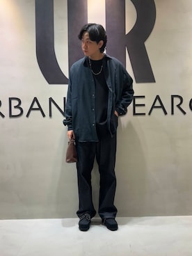 「アーバンリサーチ」｜八木さん（メンズ・178cm）の秋コーディネート