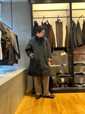 「アイテム（テーラードジャケット）」を使った、八木さん（メンズ・178cm・20代）の冬コーディネート