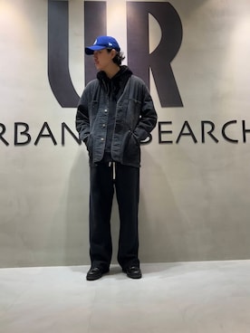 「アイテム（カバーオール）」を使った、八木さん（メンズ・178cm）の冬コーディネート