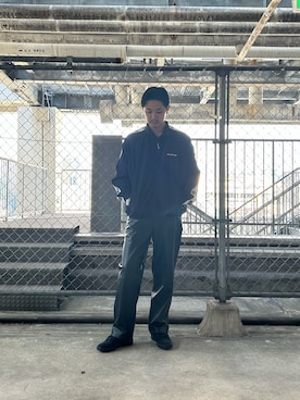 「アイテム（ナイロンジャケット）」を使った、八木さん（メンズ・178cm）の秋コーディネート