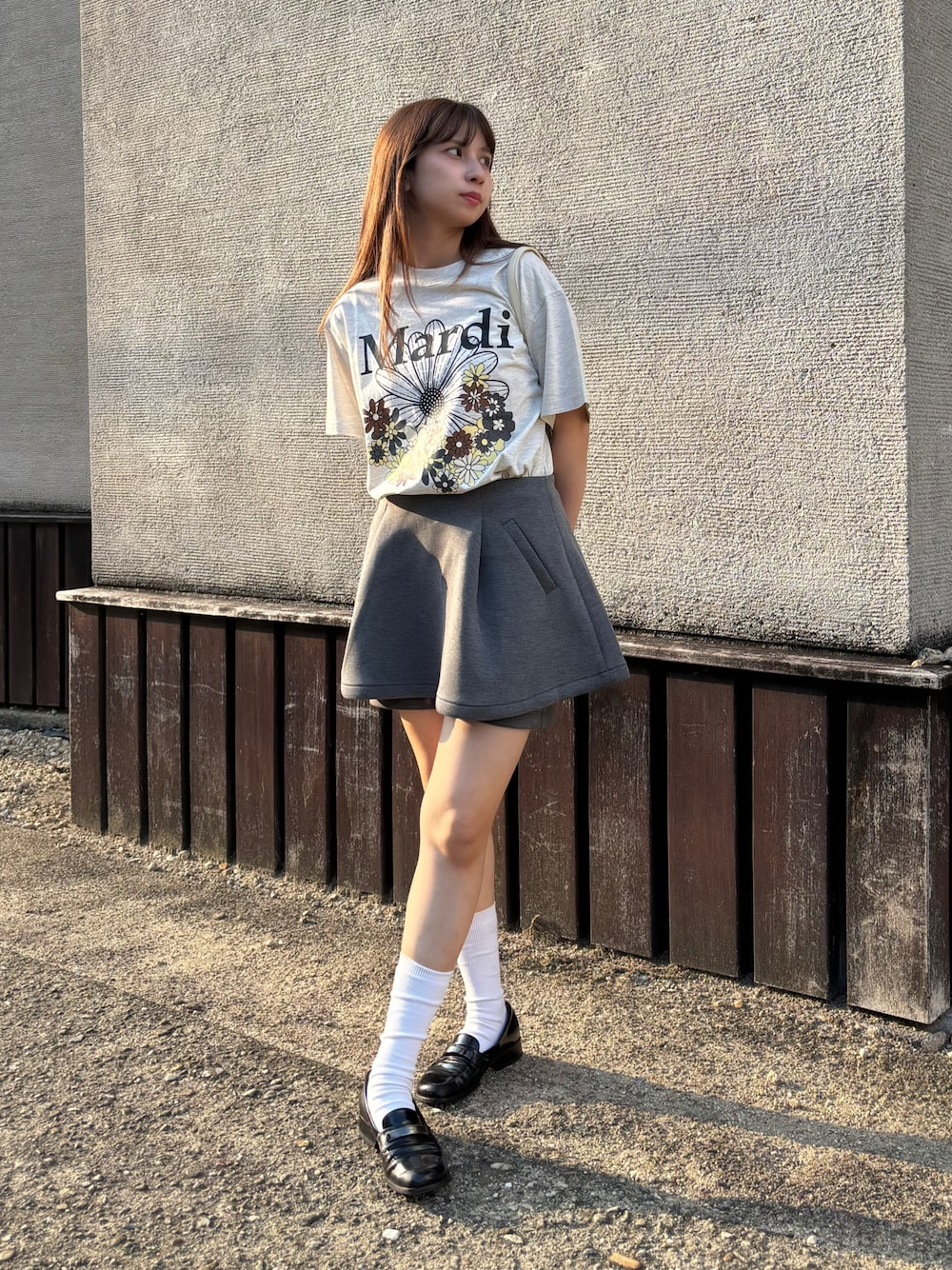 Mardi MercrediのTシャツ/カットソーを使った人気ファッション