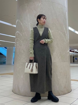 「冬の差し色コーデ」｜「アイテム（ワンピース/ドレス）」を使った、riisaaamさん（レディース・152cm）の冬コーディネート