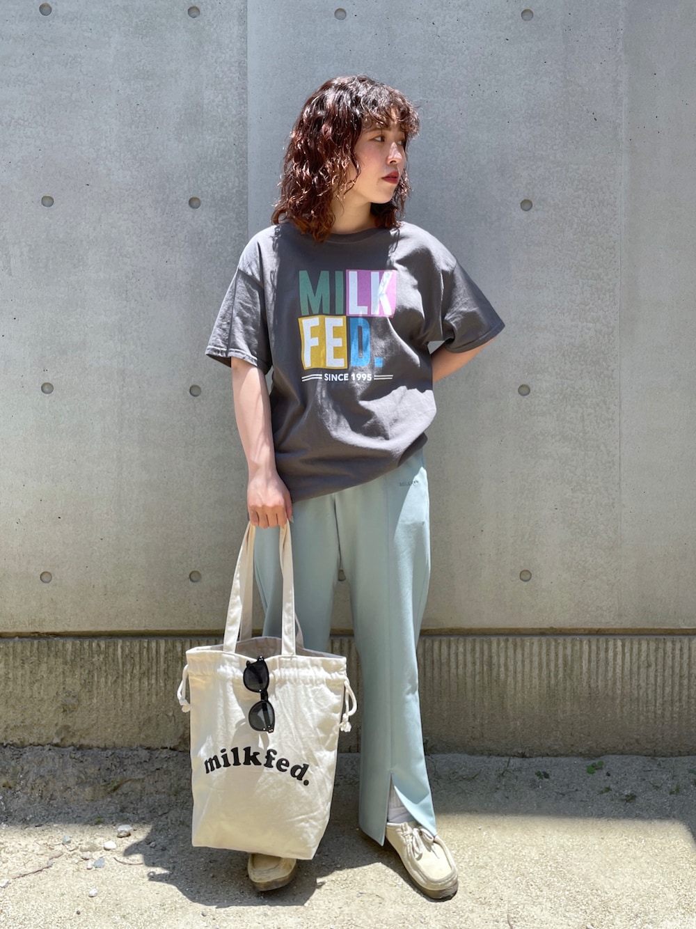 「カジュアルコーデ、夏、ボヘミアン、MILKFED.、milkfed._ootd、milkfed_snap、ミルクフェド、ミルクフェド(MILKFED.)」｜「MILKFED.のCENTER SLIT PANTS（その他パンツ、グリーン系）」を使った、江藤 優花さん（レディース・157cm）の夏コーディネートの1枚目の写真