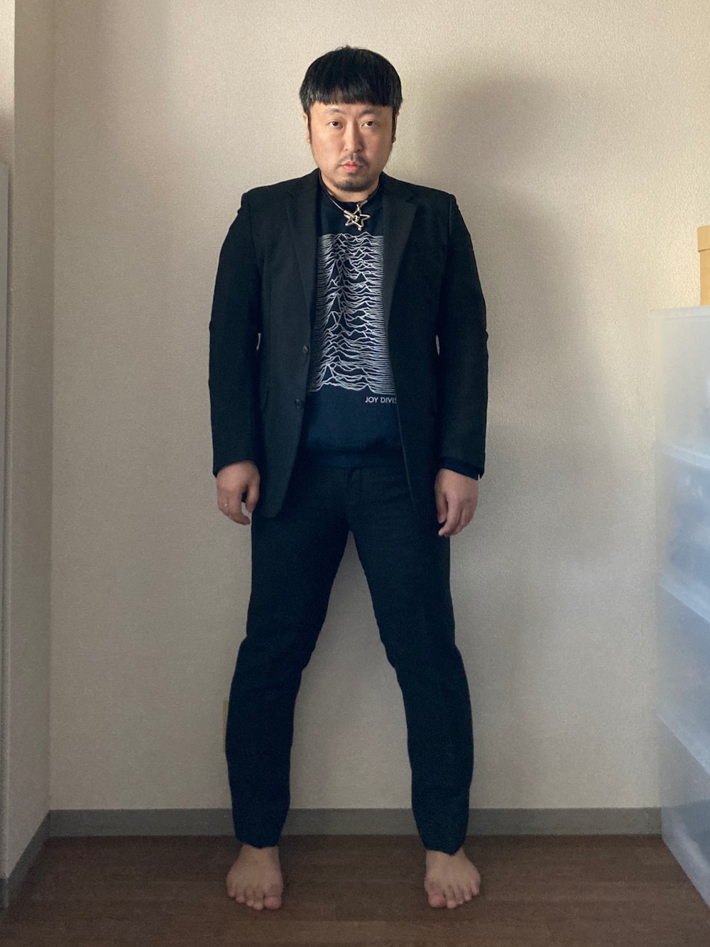PRADAのセットアップを使ったメンズ人気ファッション
