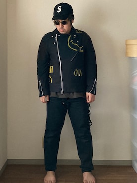 「ジョガーパンツ」｜「アイテム（ライダースジャケット）」を使った、dateoさん（メンズ・174cm）の春コーディネート