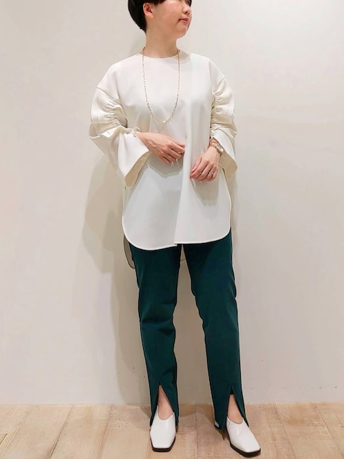 qualite（カリテ） スラックス パンツ ウォームツイルスリムスリット