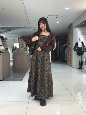 Emi【骨格ウェーブ/ブルベ冬】さん（レディース・153cm）の秋コーディネート