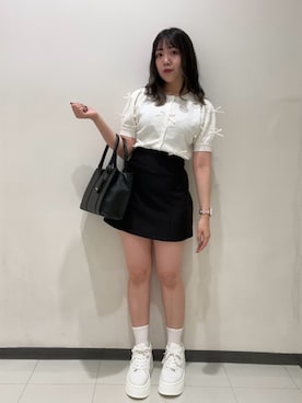 Emi【骨格ウェーブ/ブルベ冬】さん（レディース・153cm）の春コーディネート