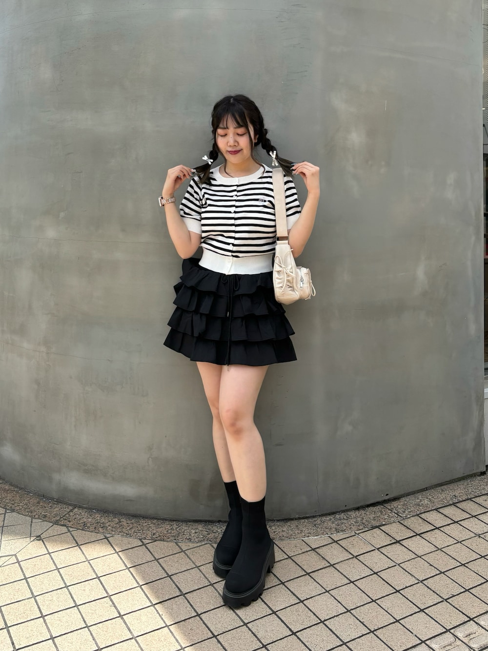 Emi【骨格ウェーブ/ブルベ冬】(one after another NICE CLAUP)｜one  