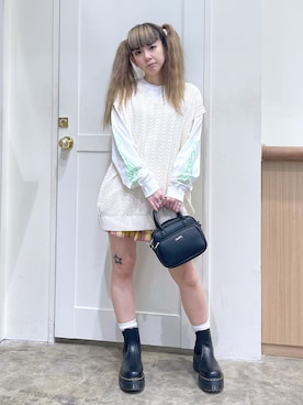 「Dr. Martens（ドクターマーチン）のDr.Martens ドクターマーチン クアッド レトロ 2976 クアッド / QUAD RETRO 2976 QUAD (BLACK POLISHED SMOOTH) 24687001（ブーツ）」を使った、北浦佳那美さん（レディース・157cm）の春コーディネート