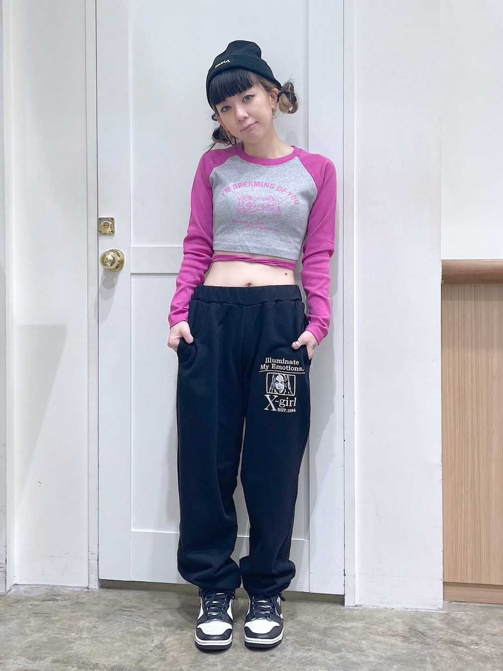 X-girl（エックスガール）の「ANGEL RAGLAN L/S BABY TEE（Tシャツ