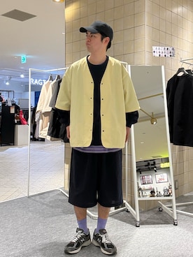 「EKAL（エカル）のアイテム（キャップ）」を使った、にのさんさん（メンズ・178cm）の春コーディネート