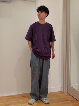 「EKAL（エカル）の『イージーケア』ベーシックポケットTシャツ（Tシャツ/カットソー、パープル系）」を使った、にのさんさん（メンズ・178cm）の夏コーディネート
