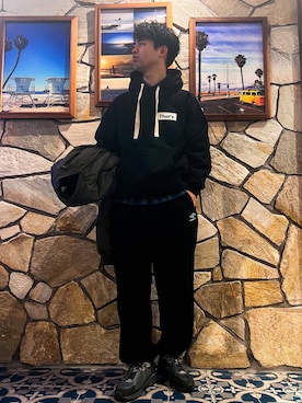 「URBAN RESEARCH Sonny Label（アーバンリサーチサニーレーベル）のアイテム（MA-1）」を使った、にのさんさん（メンズ・179cm）の冬コーディネート